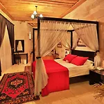 Doors Of Cappadocia Special Cave (adults Only) فندق غوريمِيه