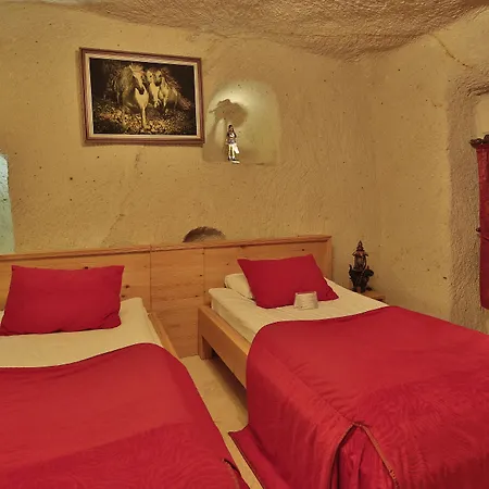 Doors Of Cappadocia Special Cave (adults Only) 4* גורמה