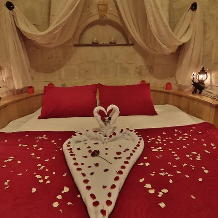 מלון Doors Of Cappadocia Special Cave (adults Only) גורמה