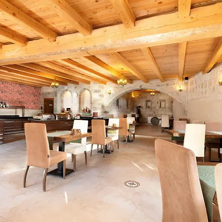 Doors Of Cappadocia Special Cave (adults Only) גורמה